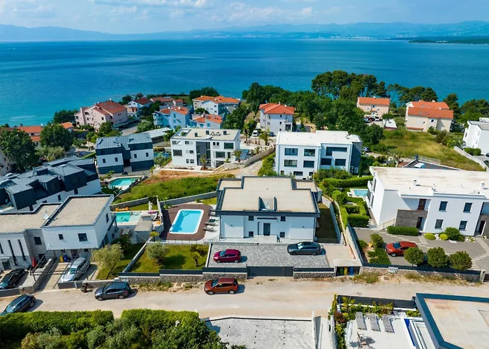 Apartments Aqua